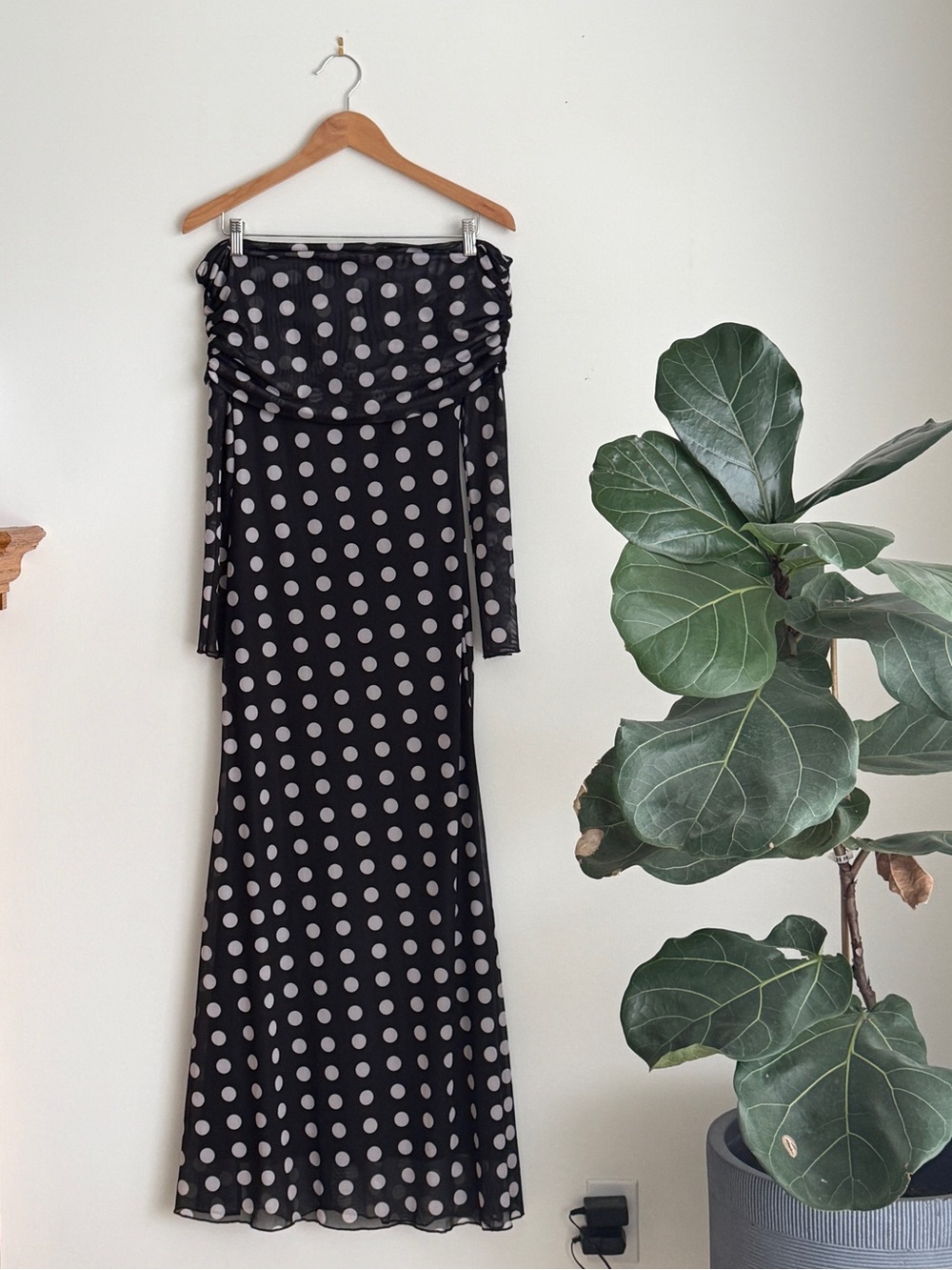 Commense Black and White Polka Dot Off-Shoulder Maxi Dress